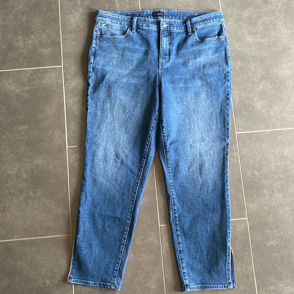 Talbots women’s 16 medium wash stretch slim ankle jeans with crystal accents